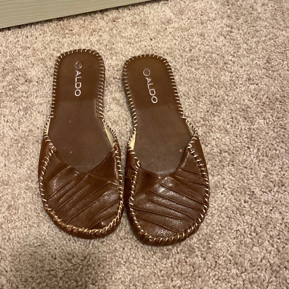 Aldo slippers